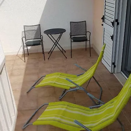 Maris דירה רוגוזניצה